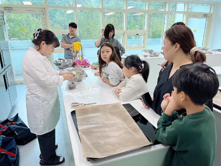 20250528_거기너충분히멋져 (1).jpg