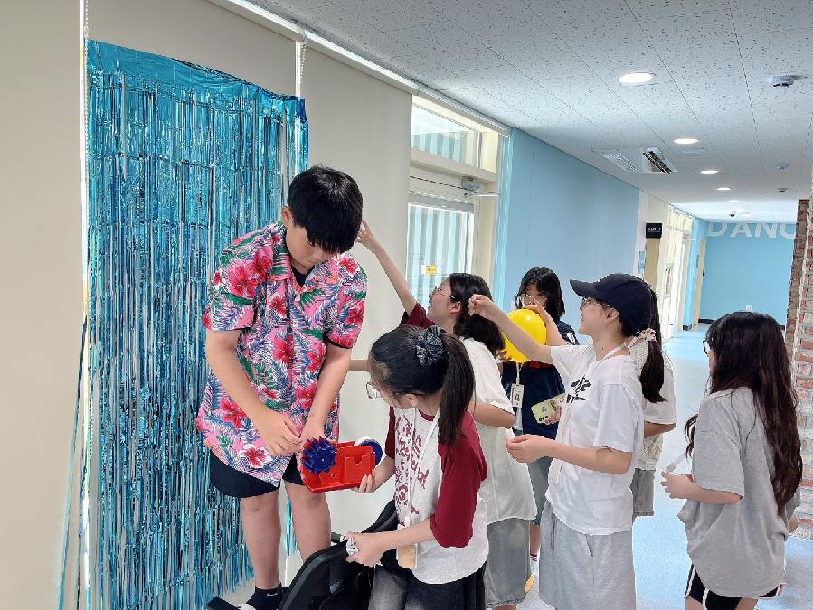 25.06.07_정기회의 (13).jpg